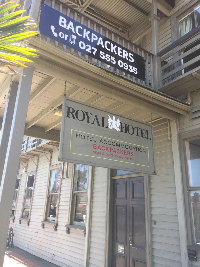 Royal Hotel Опотики Экстерьер фото
